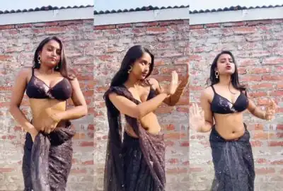 Mast Desi Beauty Ne Apni Gaand Hilate Hue Sexy Moves Diye Extra Views Ke Liye Video Banaya